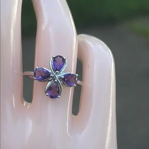 Natural 3.20 carat Genuine Amethyst Pear Cut 4-leaf clover ring Size 8